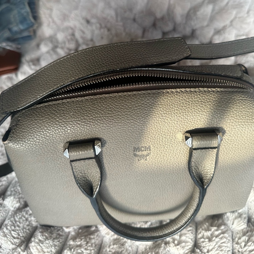 MCM Ella Boston Bowler Bag - Picture 6 of 16